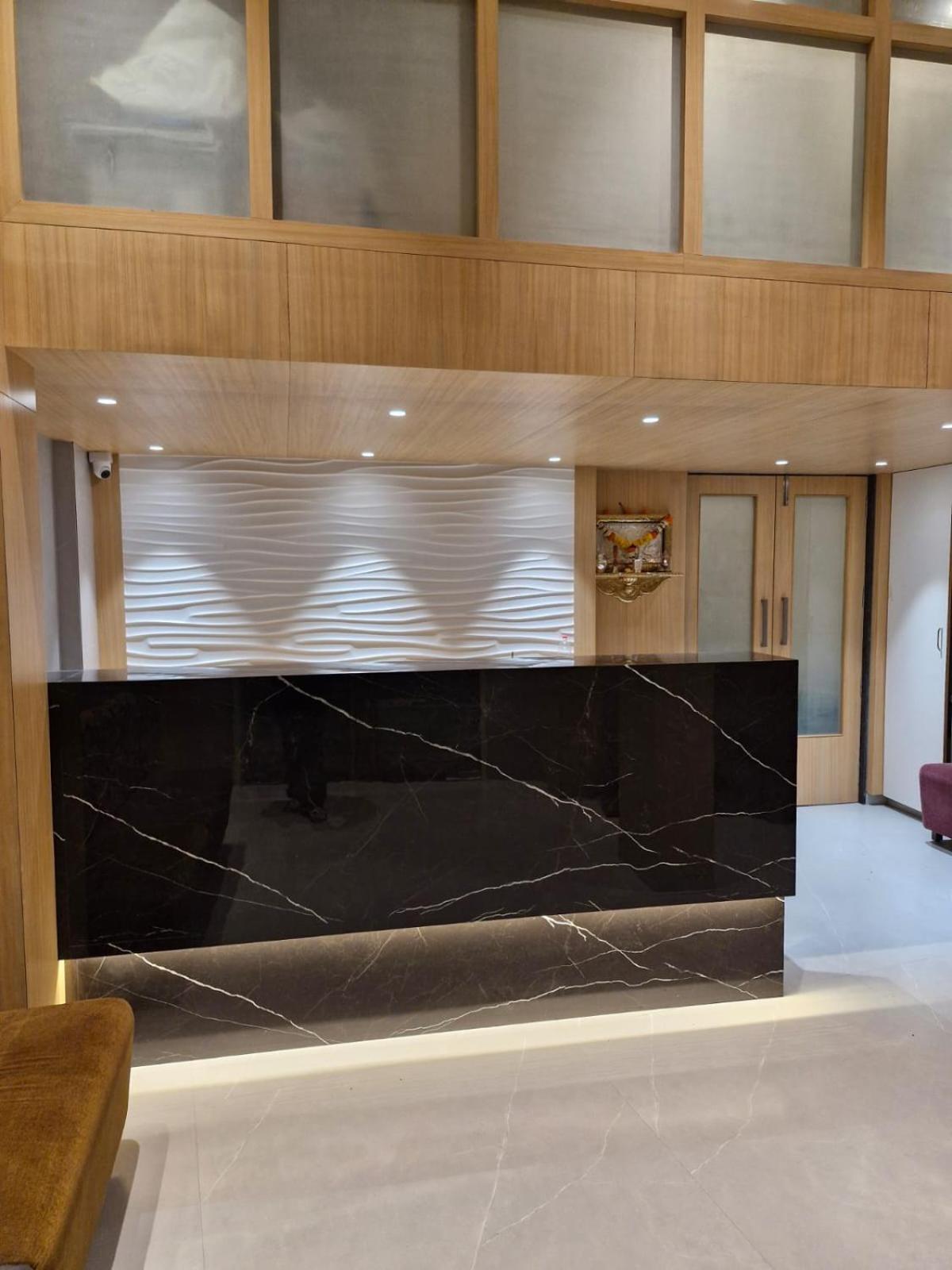Avenue 10 Boutique Hotel プネ エクステリア 写真
